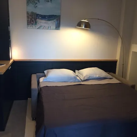 Dinard: studio à 100 m de la plage de L'Ecluse Extérieur photo
